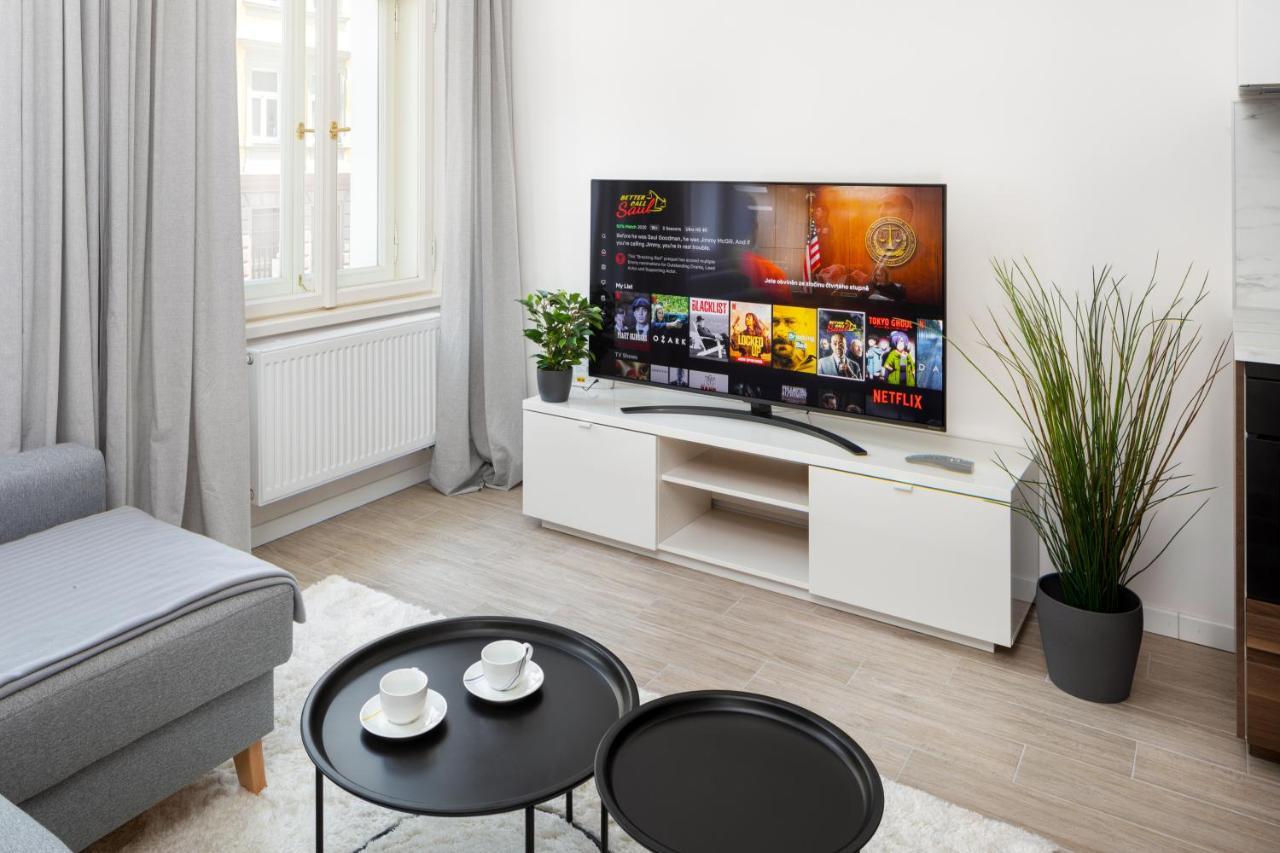 Prague Days - Minimalist Apartment - Easy City Access 外观 照片