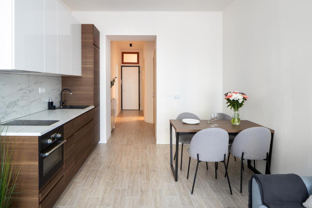 Prague Days - Minimalist Apartment - Easy City Access 外观 照片
